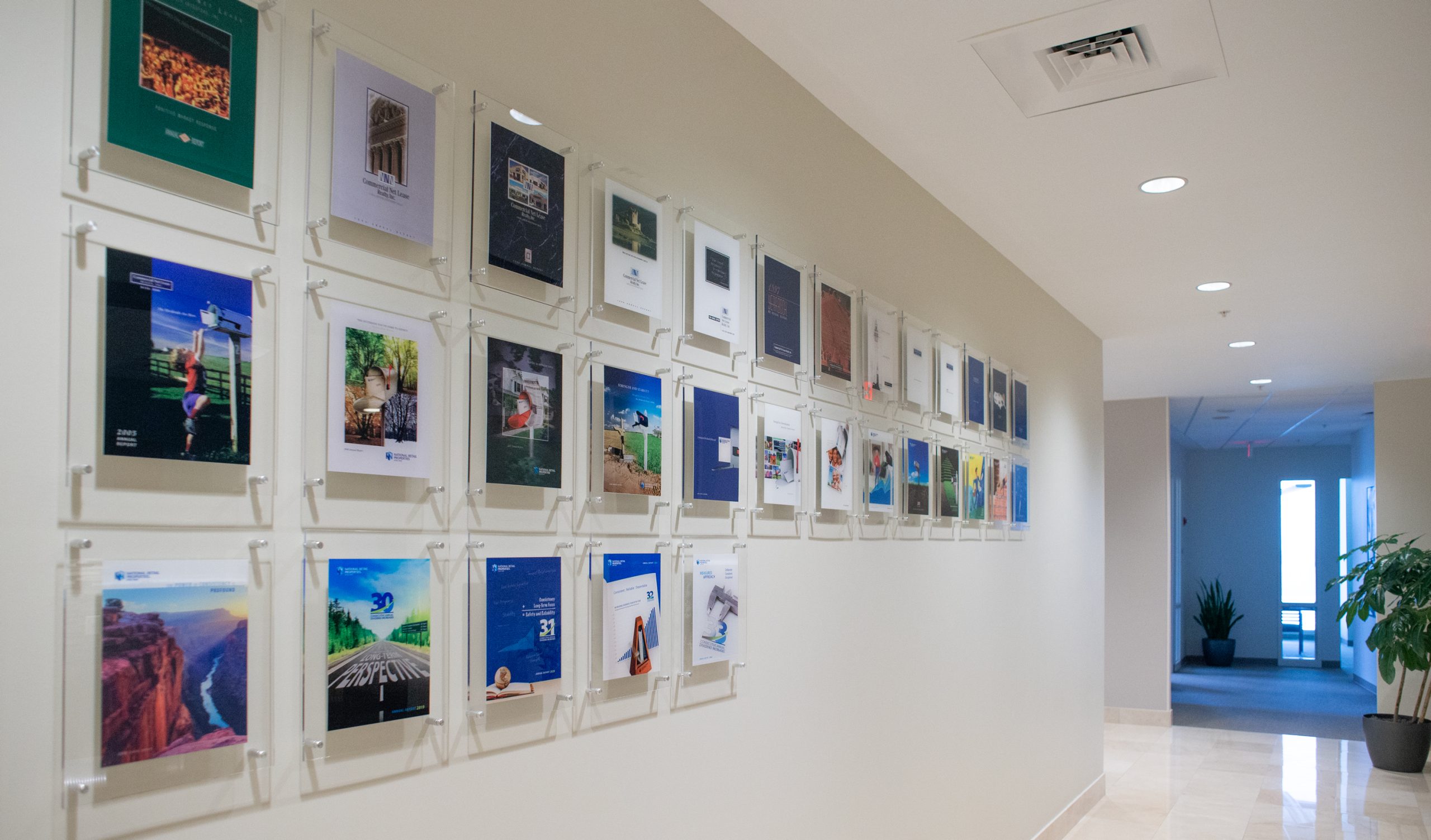 NNN REIT Annual Report wall display